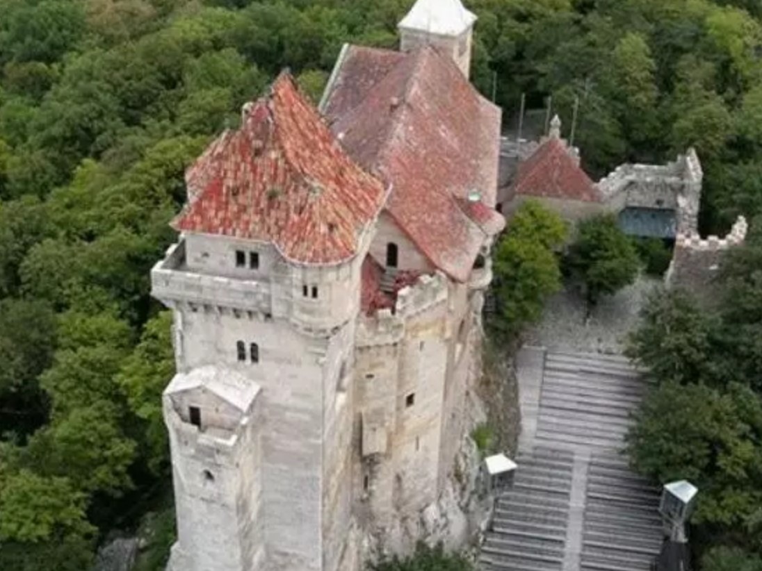 Burg Liechtenstein - DOMIZIL Architektur